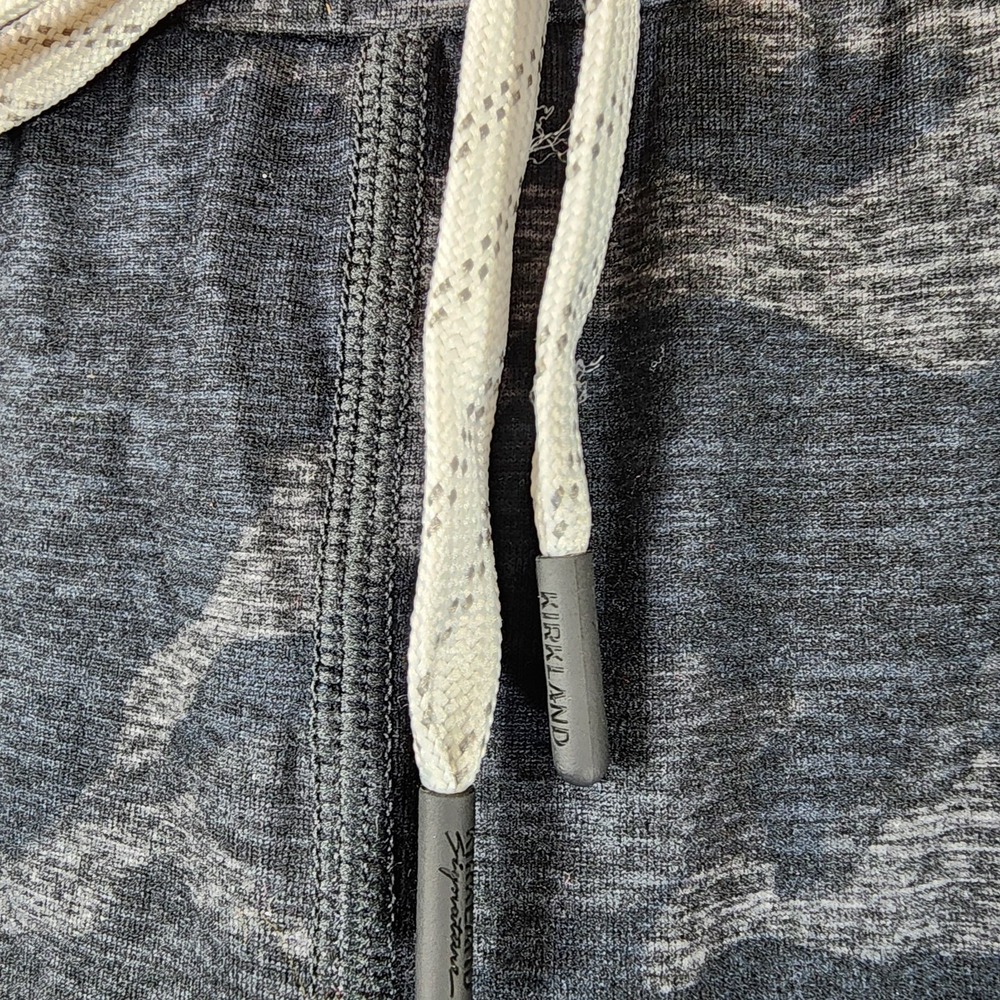 Kirkland Signature Lightweight Luxe Joggers Womens XS Black Camo Stretch 27x26 - Picture 3 of 11